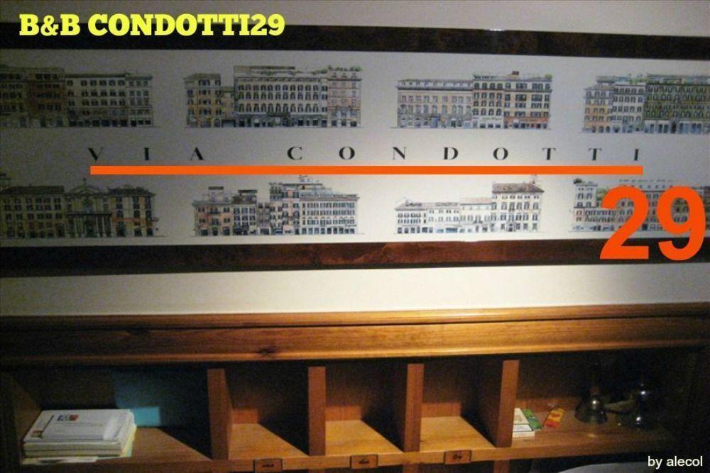Condotti 29 Рим Екстериор снимка